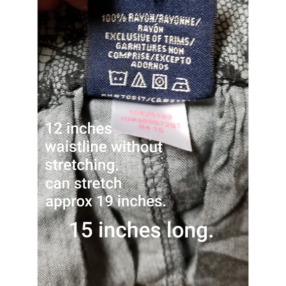 PINK Victoria's Secret mini skirt - Picture 4 of 5